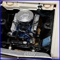 Amt 1966 Ford Fairlane original issue 1/25 scale Assembled & Painted