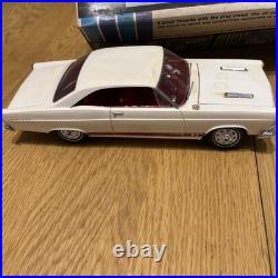 Amt 1966 Ford Fairlane original issue 1/25 scale Assembled & Painted