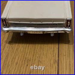 Amt 1966 Ford Fairlane original issue 1/25 scale Assembled & Painted