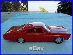 Amt 1967 Ford Galaxie 500 XL Factory Assembled Model In Candyapple Red