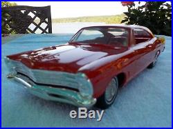 Amt 1967 Ford Galaxie 500 XL Factory Assembled Model In Candyapple Red