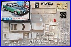 Amt 1968 Chevrolet Corvair Yenko Stinger Customizing Kit 1/25