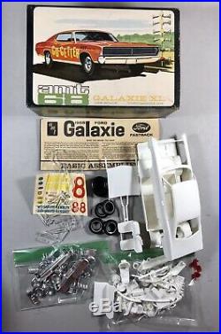 Amt 1968 Ford Galaxie XL Customizing Model Kit 6128-200