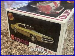 Amt 1969 Mercury Cougar Original Factory Sealed Kit! #y908! Circa 1969! Vmcp