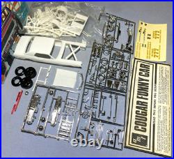 Amt 1969 Mercury High Country Cougar F/c #t342 Mpc 1/25 Nos Complete Model Kit