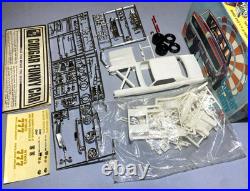 Amt 1969 Mercury High Country Cougar F/c #t342 Mpc 1/25 Nos Complete Model Kit