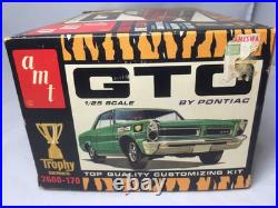 Amt 1/25 1965 Pontiac Gto
