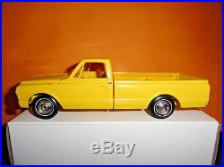 Amt 1/25 1970 Chevy Pick Up Truck Cst/10 Yellow Dealer Promo Model Please Read