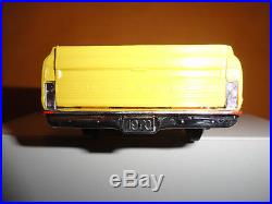 Amt 1/25 1970 Chevy Pick Up Truck Cst/10 Yellow Dealer Promo Model Please Read