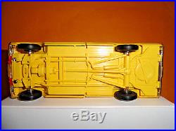 Amt 1/25 1970 Chevy Pick Up Truck Cst/10 Yellow Dealer Promo Model Please Read