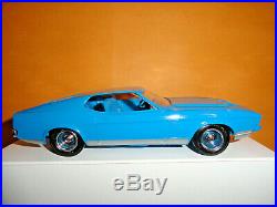 Amt 1/25 1972 Ford Mustang Mach I Fb Grabber Blue Dealer Promo Model Car Nice