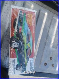 Amt 1/25 1975 Chevrolet Camaro