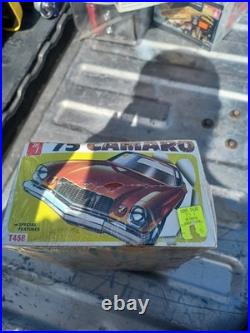 Amt 1/25 1975 Chevrolet Camaro