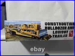 Amt 1-25 Scale Construction Bulldozer Lowboy Trailer & Hobby Gear Sealed New