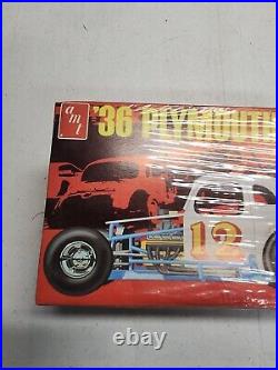 Amt 36 Plymouth Early Model Kit New Original 1970s t165