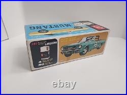 Amt # 6154 150 Ford 1964 1/2 Mustang 3 In 1 Convertible Hardtop Indy Pace Car