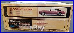 Amt 6618 1968 Chevy Camaro Ss Convertible/hardtop 1/25 Model Car Mountain