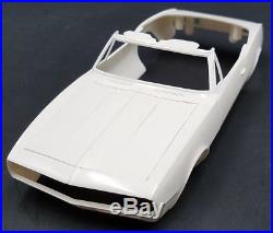 Amt 6618 1968 Chevy Camaro Ss Convertible/hardtop 1/25 Model Car Mountain