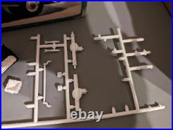 Amt 6776-150 1/25 Original Issue Hurst Hemi Under Glass Barracuda Scale Model