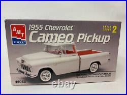 Amt CHEVROLET Cameo Pickup 1955 1/25 Model Kit #24271
