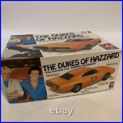 Amt Dodge Charger The Dukes Of Hazzard 1/25 Model Kit #24241