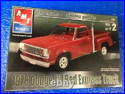 Amt Ertl 1978 Dodge Li'l Red Express Truck 1/25 Scale Model Kit