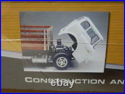 Amt Ford C-600 Stake Truck Construction andHeavy Equipment 1/25 Model Kit #16769