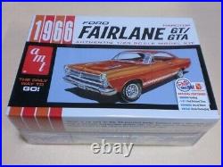 Amt Ford Fairlane GT/GTA 1966 1/25 Model Kit #21351