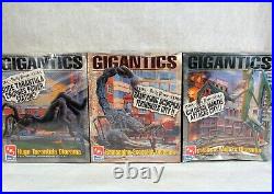 Amt Gigantics Colosal Tarantula Scorpion Praying Mantis Monster Set 3 Model Kits