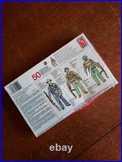 Amt Model Kits Vietnam War Us Elite Forces And North Vietnamese factory sealed