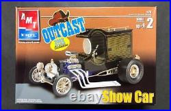 Amt Outcast Show Car 2002 Toy Fair 1/25 Model Kit #22077