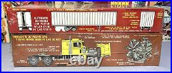 Amt Peterbilt 359 Tractor & Box Trailer Combo Kit#t700/t704 Mpc 1/43 Nos F/s