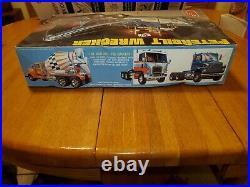 Amt Peterbilt Wrecker Truck Model Kit 1/25 Scale Vintage Rare