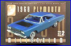 Amt Plymouth 1968 Millennium Special Edition 1/25 Model Kit #17498