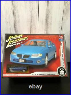 Amt Pontiac GTO 2004 Johnny Lightning 1/25 Model Kit #23146