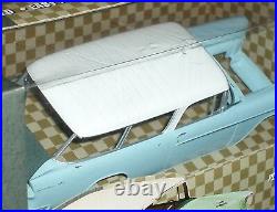 Amt Pro Shop 1955 Chevy Bel Air Nomad 1/25 Prepainted Plastic Model Kit Htf