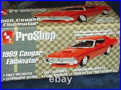 Amt Pro Shop 1969 Mercury Cougar 1/25 Prepainted Plastic Model Kit