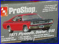 Amt Pro Shop 1971 Plymouth Duster 340 Green 1/25 Prepainted Plastic Model Kit