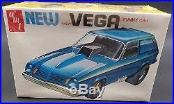 Amt T371 Chevy Vega Funny Van Vita-mini 1/25 Model Car Mountain Vintage