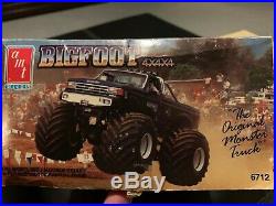 Amt Vintage 1989- Bigfoot 4x4x4 125 Scale Model 6712 Kit