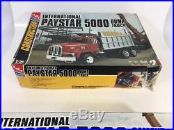 Amt/ertl 1/25 Scale International Paystar 5000 Cement Mixer & Dump Truck