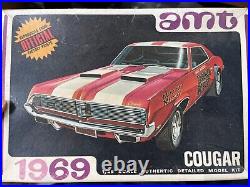 Amt y908 1969 Mercury Cougar XR-7 Drag Cat annual VINTAGE kit 1/25 McM