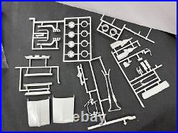 Amt y908 1969 Mercury Cougar XR-7 Drag Cat annual VINTAGE kit 1/25 McM