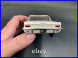 B20 AMT 1961 Pontiac Tempest 4 door annual built 1/25 MODEL Car McM