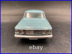 B2 AMT 1964 FORD Fairlane Hardtop lite blue Dealer Promo 1/25 McM Vintage