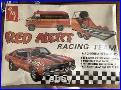 Bob Hamilton Amt 1970 Chevelle Red Alert Race Team Model Kit unopened