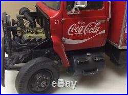 Built 1/25 Amt Coca Cola Ford Short Hauler Model Truck