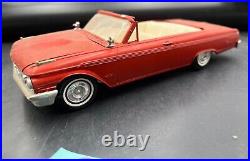 C15 amt 1962 Ford Galaxie Sunliner Convertible BUILT MODEL Car 1/25 McM