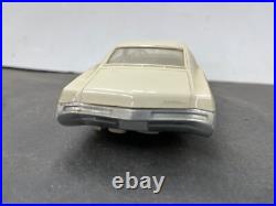 C4 amt 1969 Buick Riviera hardtop vintage Promo model 1/25 McM