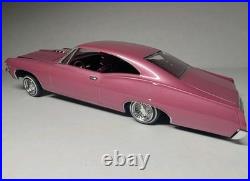 Custom 1967 Impala Lowrider Model Kit 1/25 Scale WithCrome Motor